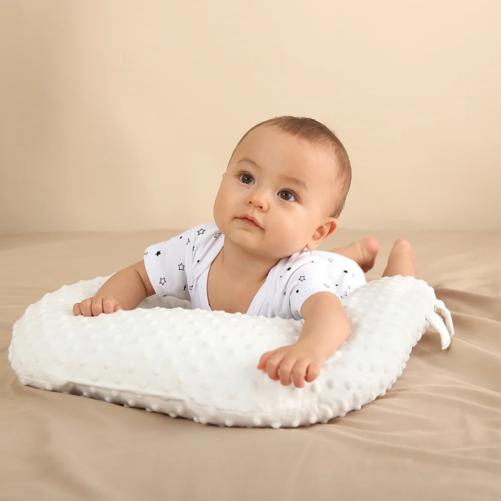 Sunveno Original Newborn Portable Slope Pad Baby Feeding Pillow Infant Anti Spitting Slope Pad help relieve baby's overflowing