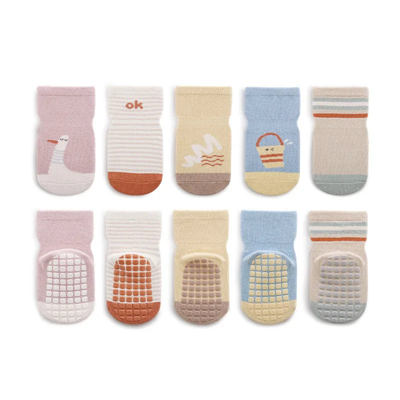 5 Pairs/Lot Autumn Newborn Baby Toddler Anti-slip Socks Children's Cartoon Indoor Playing Floor Non Slip Socks for 0-5Y Babies