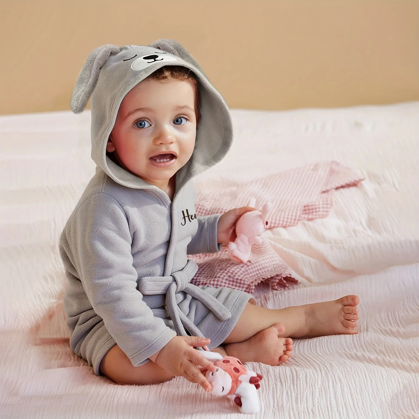 Custom Name Embroidered Bear Hooded Baby Towel | Soft Plush 74-84cm for 12-24M | Christmas Birthday Winter Gift